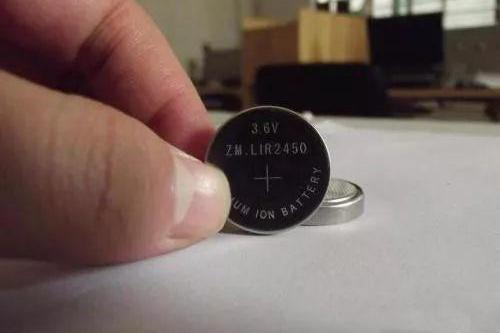 紐扣電池測試.png